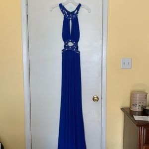 Morgan & Co. blue prom dress from David’s Bridal. Size 3/4
